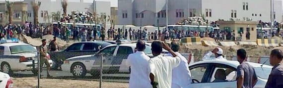 150 إثيوبياً يغلقون طريق مكة - جدة والأمن تعامل معهم بما يضمن سلامتهم