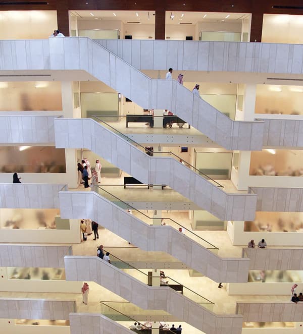 رئيس المحكمة الجزائية: كاميرات مراقبة ونظام لحفظ الوثائق في المقر الجديد