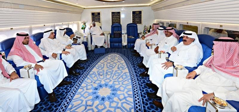 خادم الحرمين الشريفين يصل جدة قادماً من الرياض