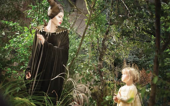 «ماليفسنت» .. أميرة نائمة وساحرة شريرة برؤية عصرية مغايرة