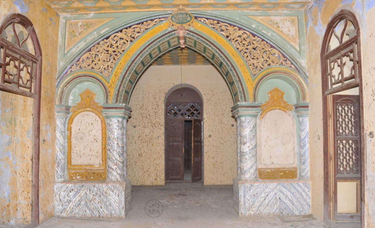 قصة مصورة: قصرا "الكاتب" و"الكعكي" يختزلان تاريخ العمارة بالطائف