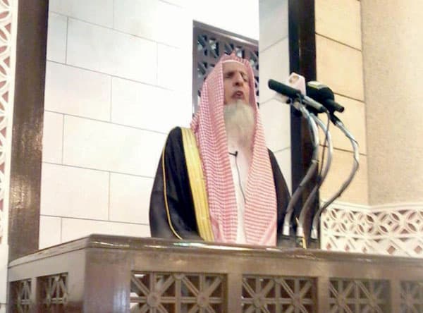 المفتي للمعتدين على الأموال العامة: أعيدوها لتبرأ ذمتكم .. وتوبوا إلى الله