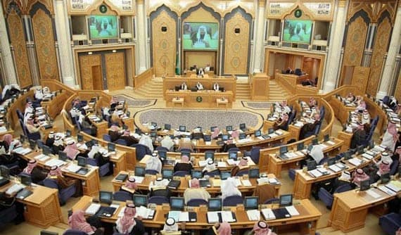 الشورى : التصفيق مقترح لأحد الأعضاء وليس قراراَ للمجلس