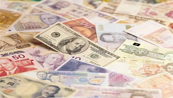 الدولار يرتفع لأعلى مستوى في 7 سنوات أمام الين