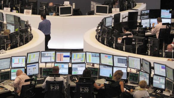 الأسهم الأوروبية تتراجع صباحا وسط أداء متباين لأسهم البنوك