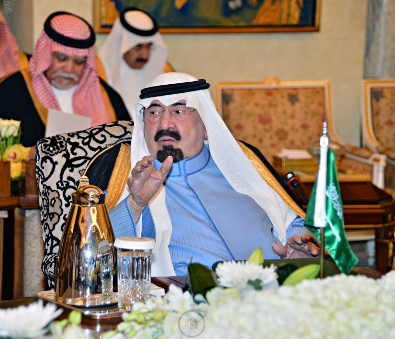 السعودية والبحرين والإمارات تعيد سفرائها إلى قطر