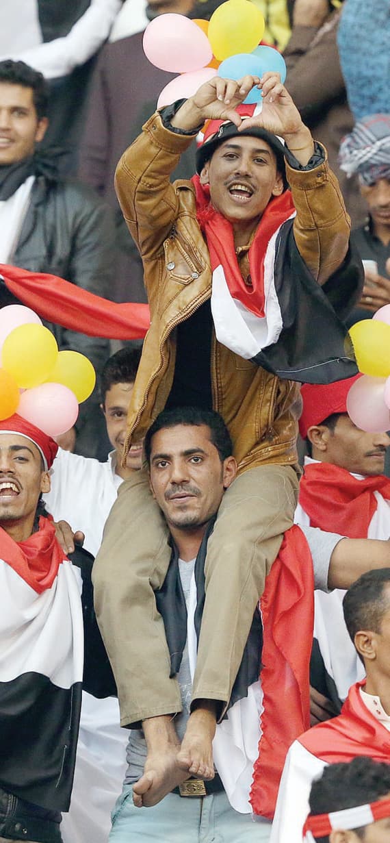 جماهير اليمن .. كل الوسائل تنقل للملعب