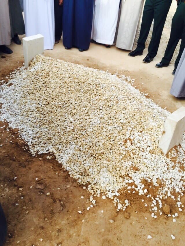 السعودية تواري خادم الحرمين الشريفين الملك عبدالله بن عبد العزيز الثرى في مقبرة العود