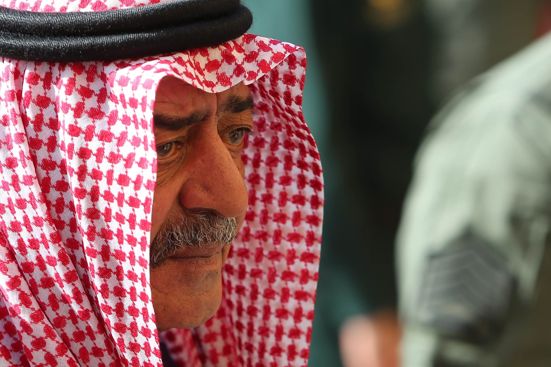 السعودية تواري خادم الحرمين الشريفين الملك عبدالله بن عبد العزيز الثرى في مقبرة العود