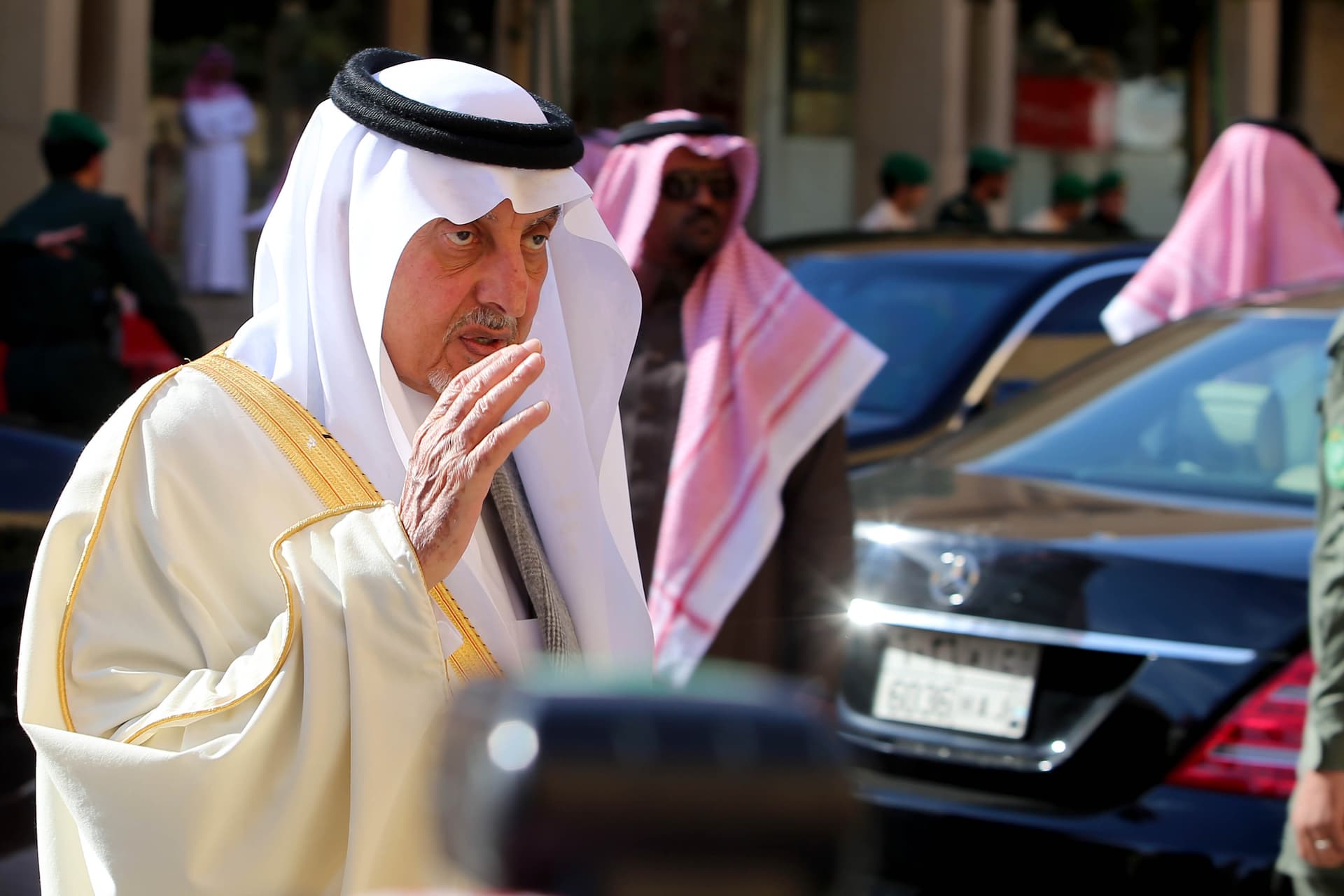 السعودية تواري خادم الحرمين الشريفين الملك عبدالله بن عبد العزيز الثرى في مقبرة العود