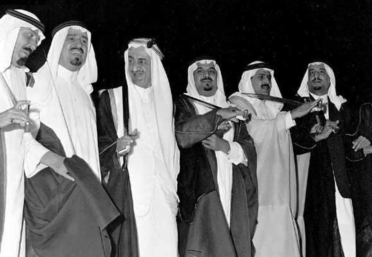 190 ألف صورة ترصد تاريخ المملكة وحياة الملك سلمان