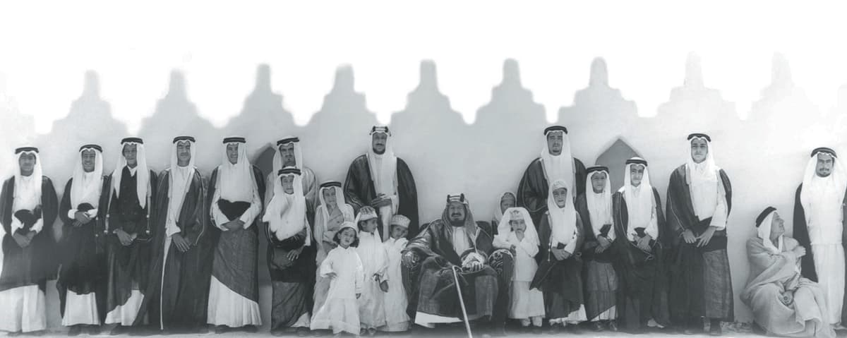 190 ألف صورة ترصد تاريخ المملكة وحياة الملك سلمان