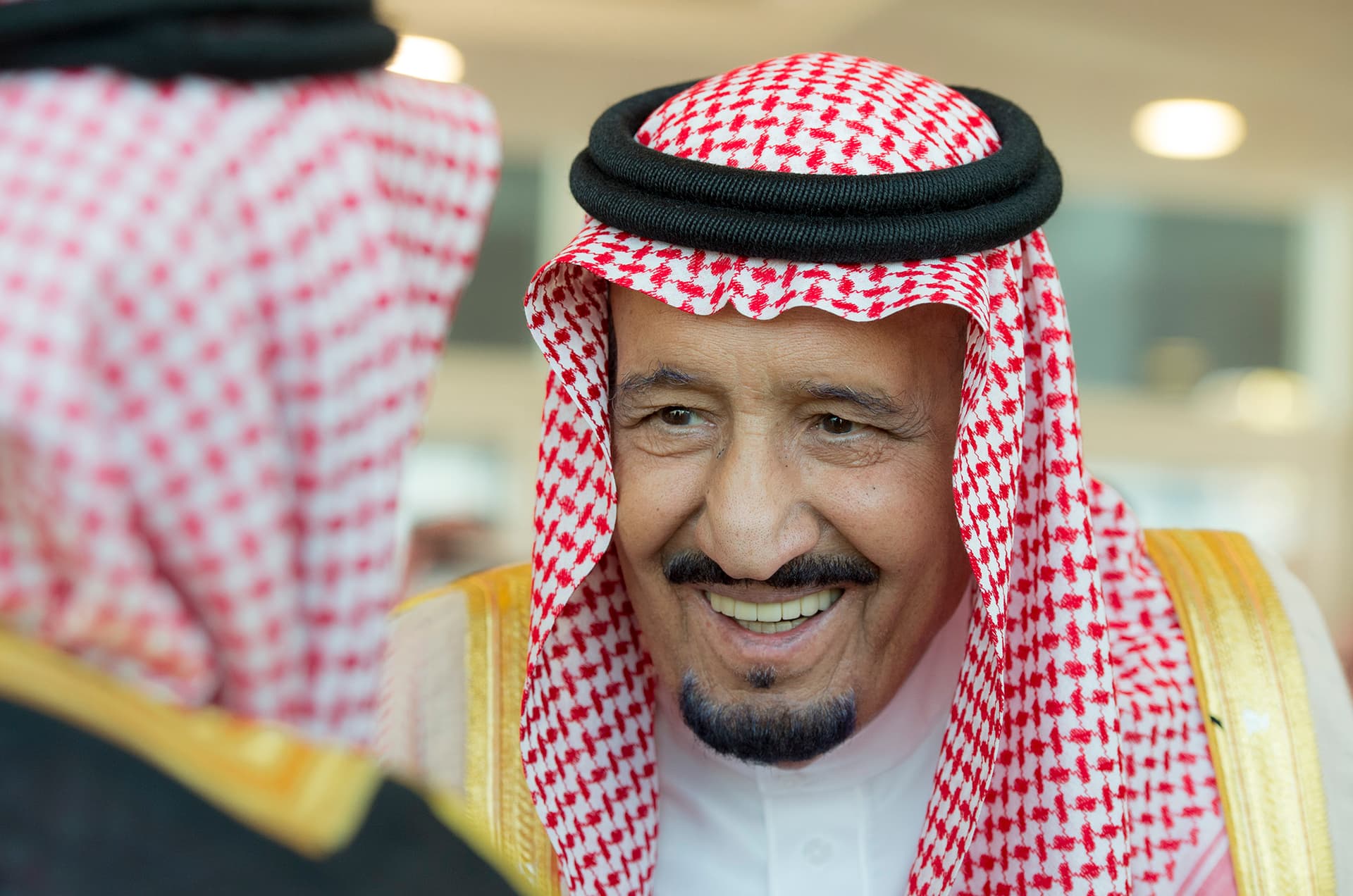 خادم الحرمين يرعى الحفل الختامي لمهرجان الملك عبدالعزيز للإبل ويدشن القرية السعودية للإبل