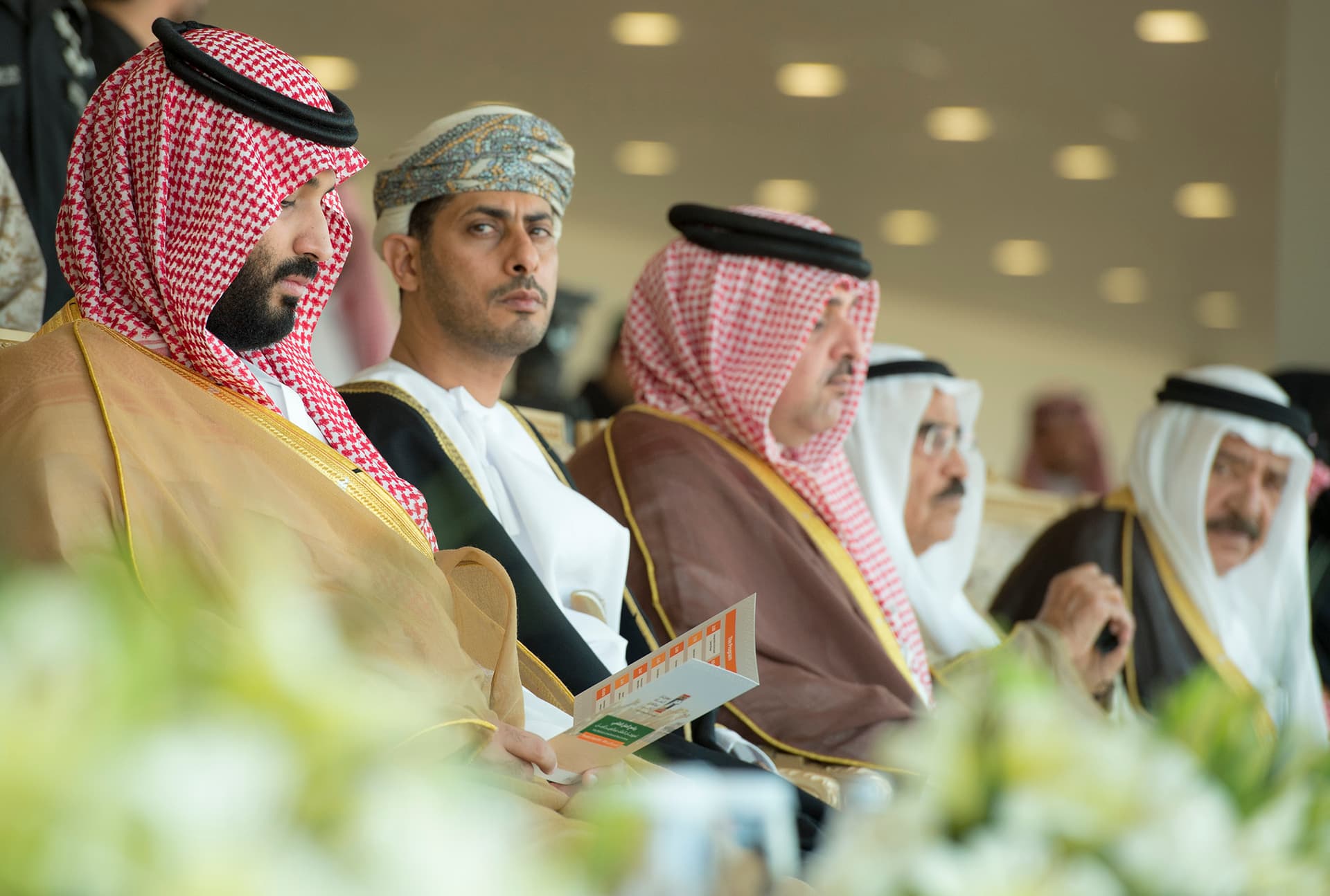 خادم الحرمين يرعى الحفل الختامي لمهرجان الملك عبدالعزيز للإبل ويدشن القرية السعودية للإبل