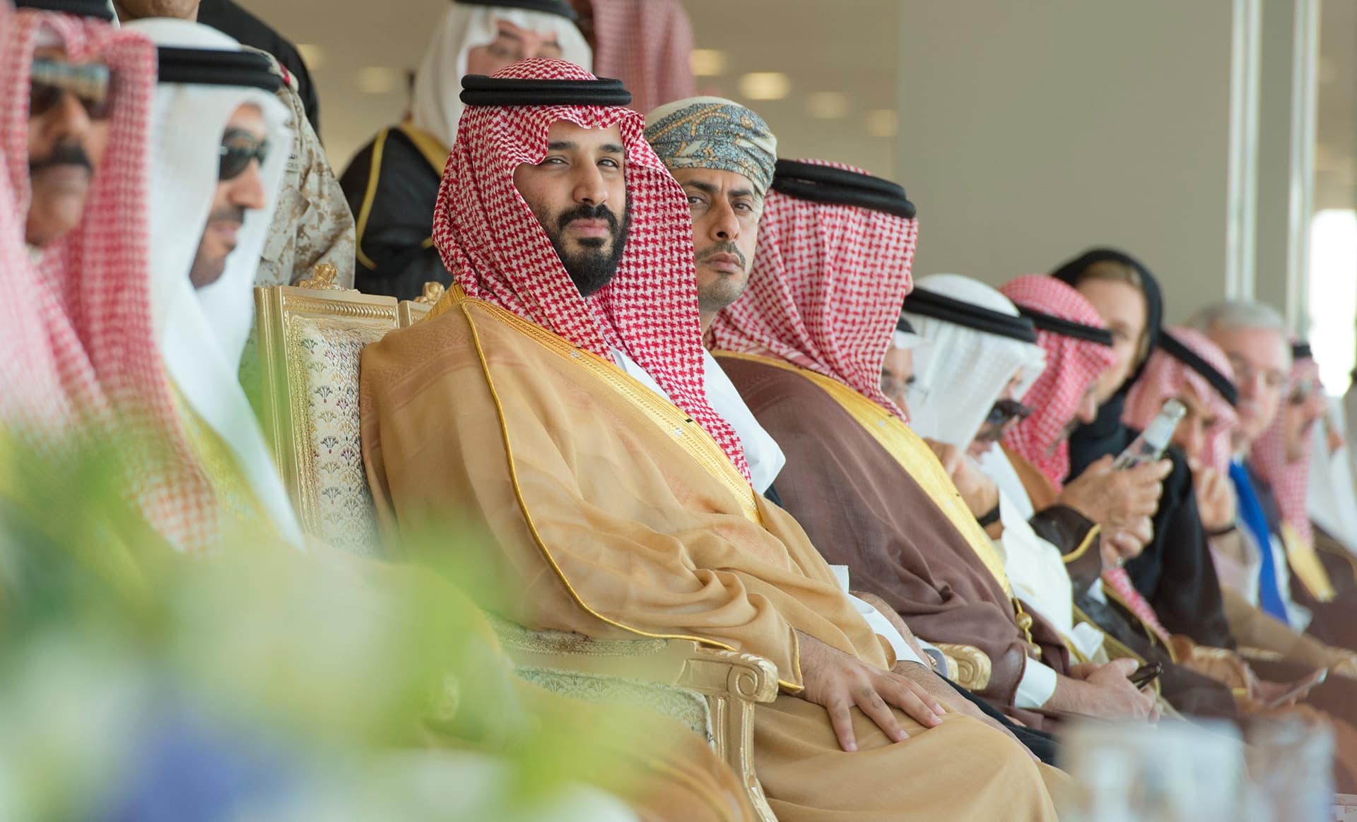 خادم الحرمين يرعى الحفل الختامي لمهرجان الملك عبدالعزيز للإبل ويدشن القرية السعودية للإبل