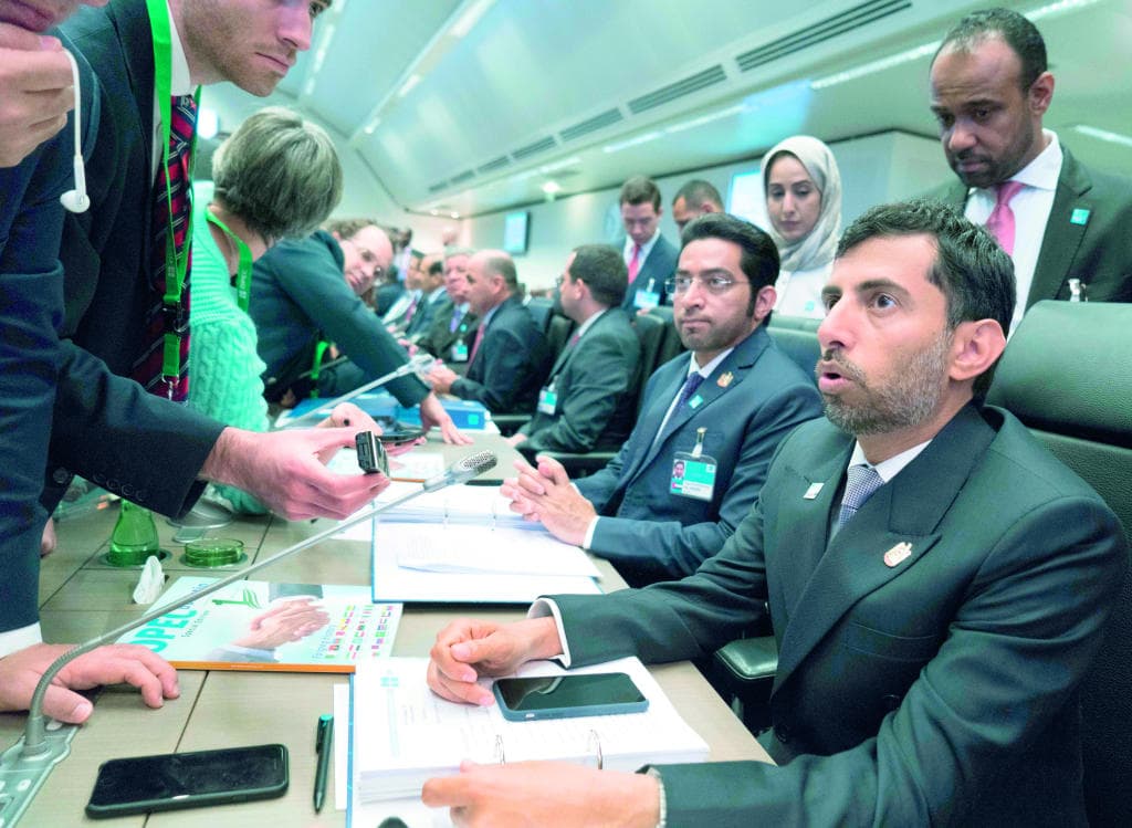 5 وزراء طاقة: السوق تتعافى .. و2018 إيجابي لأسعار النفط