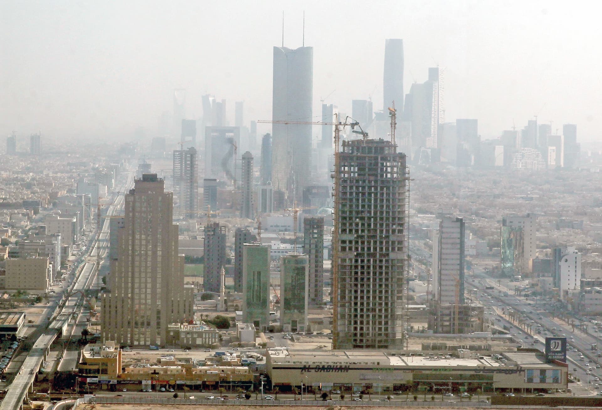 ميزانيات توسعية خلال الأعوام الـ 5 المقبلة .. 1.34 تريليون ريال في 2023