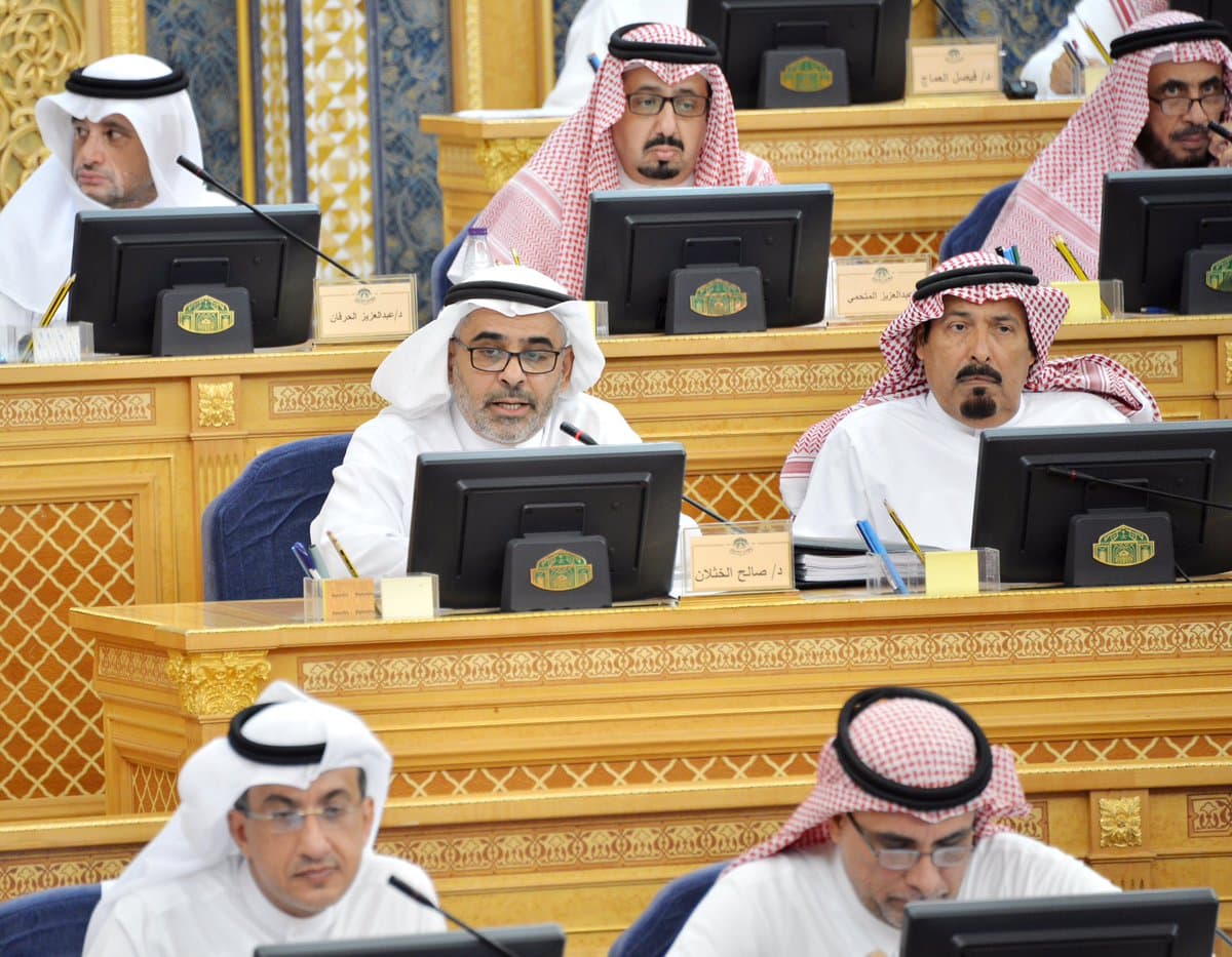 "الشورى" يطالب هيئة السوق المالية بتحفيز ملاك الشركات العائلية لإدراج شركاتهم في سوق المال