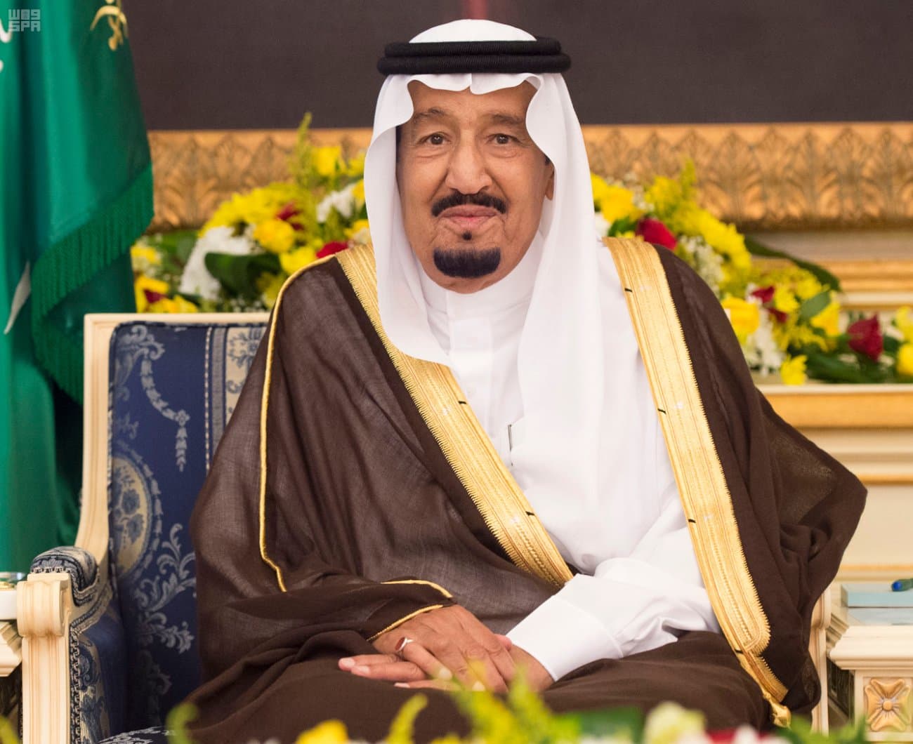 الملك يأمر بتوفير 300 ألف نسخة من المصحف الشريف في المسجد الحرام والمسجد النبوي