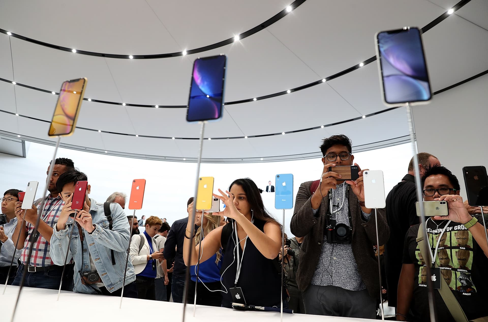 آبل تطلق هواتفها الجديدة آيفون xs و xs ماكس