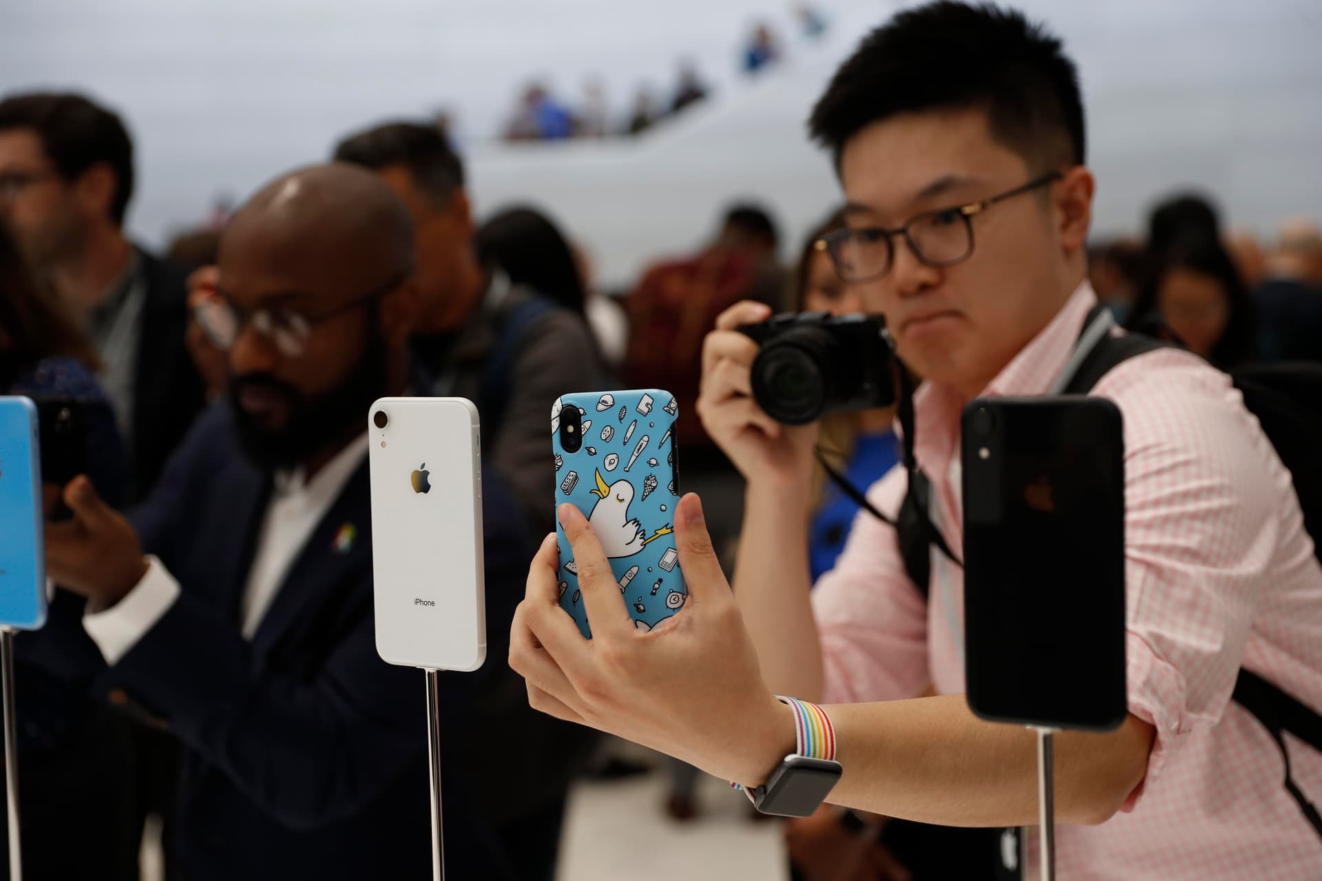 آبل تطلق هواتفها الجديدة آيفون xs و xs ماكس