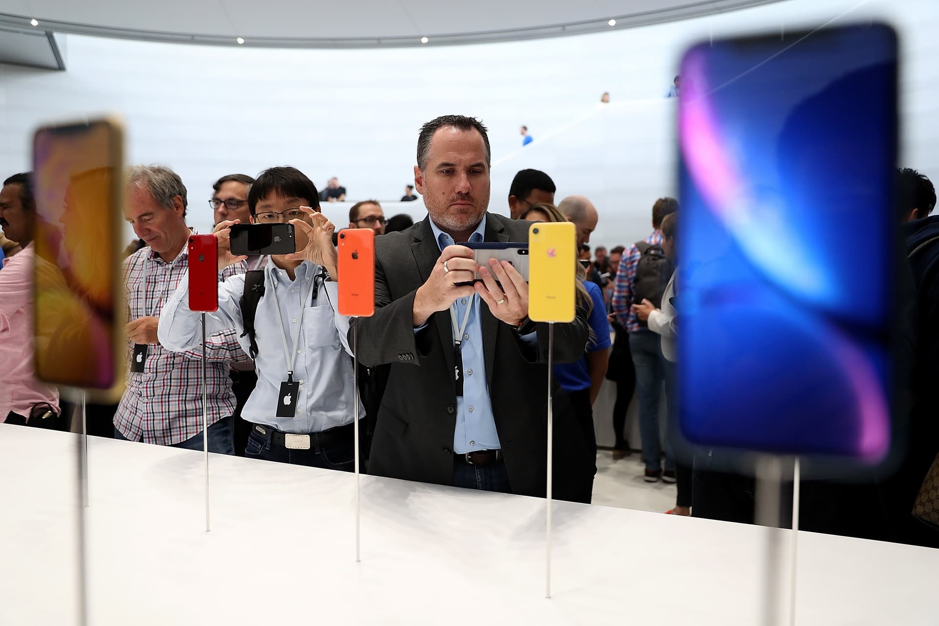 آبل تطلق هواتفها الجديدة آيفون xs و xs ماكس