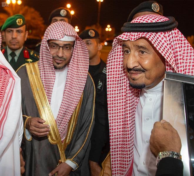 خادم الحرمين الشريفين يزور مسجد قباء بالمدينة المنورة