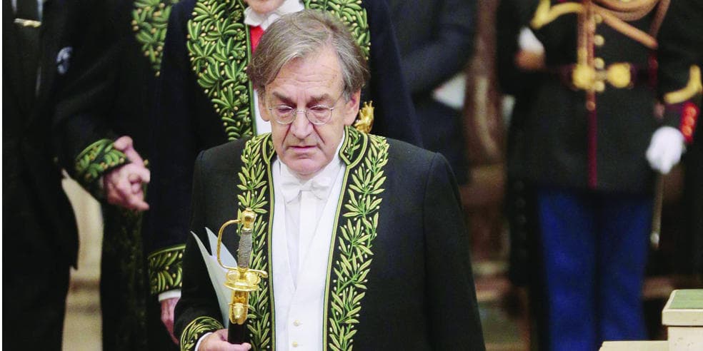 ألان فينكلكروت.. يسكت الجميع ليبكي وحده «فرنسا الضائعة»