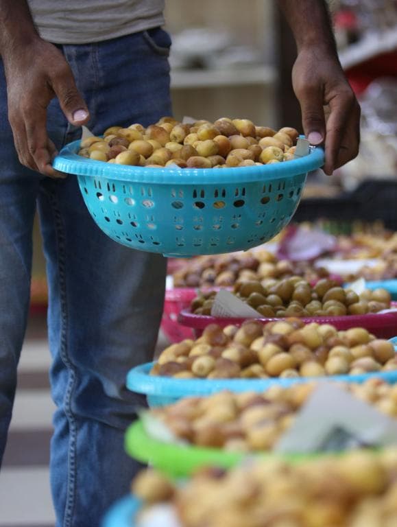 نخيل البصرة فخر العراق الذي أيبسته الحرب والجفاف والواردات الخارجية