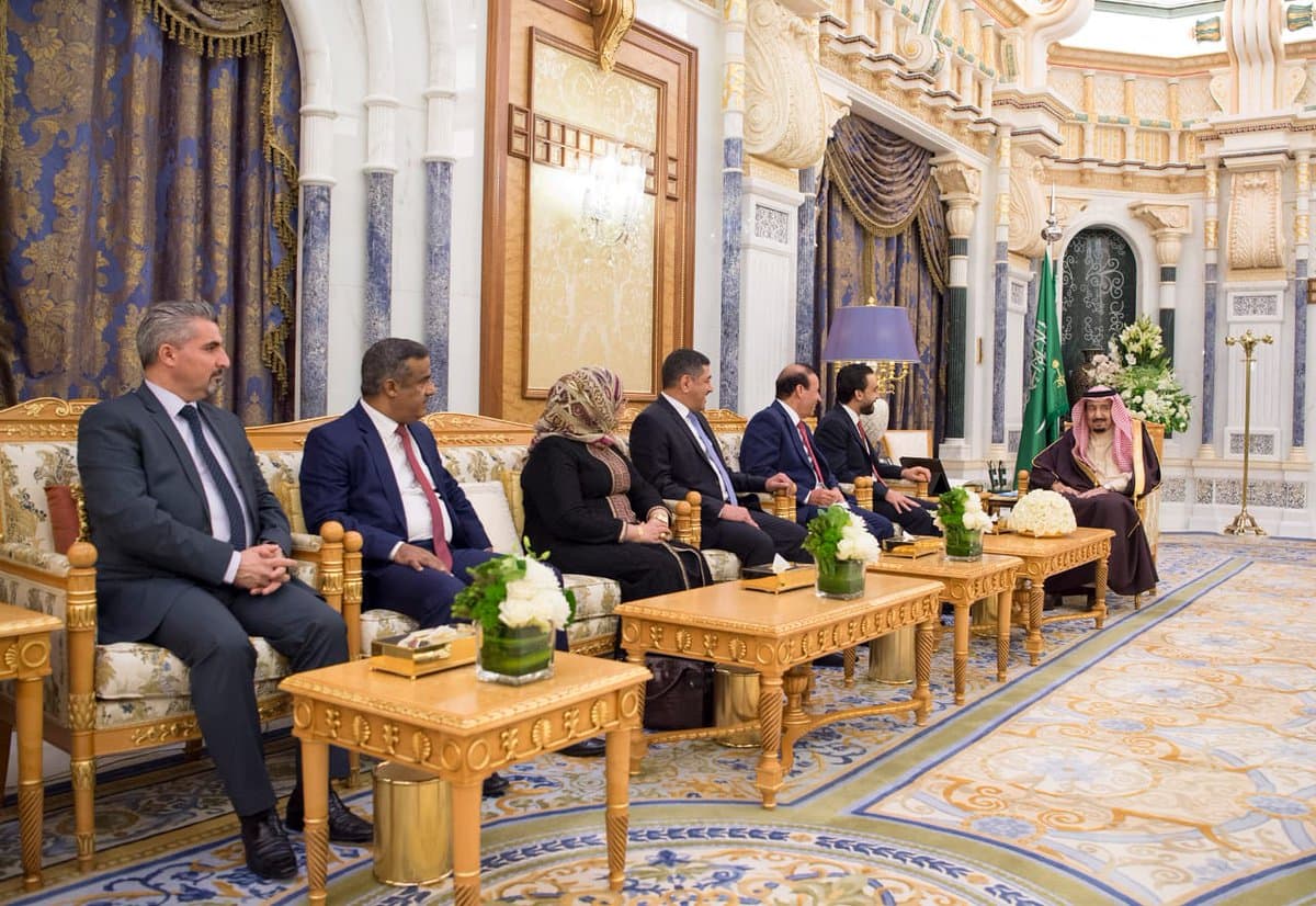 الملك يستقبل رئيس مجلس النواب العراقي وعددا من أعضاء المجلس