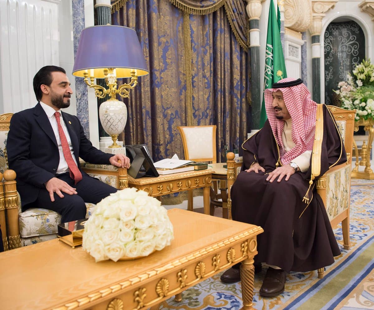 الملك يستقبل رئيس مجلس النواب العراقي وعددا من أعضاء المجلس