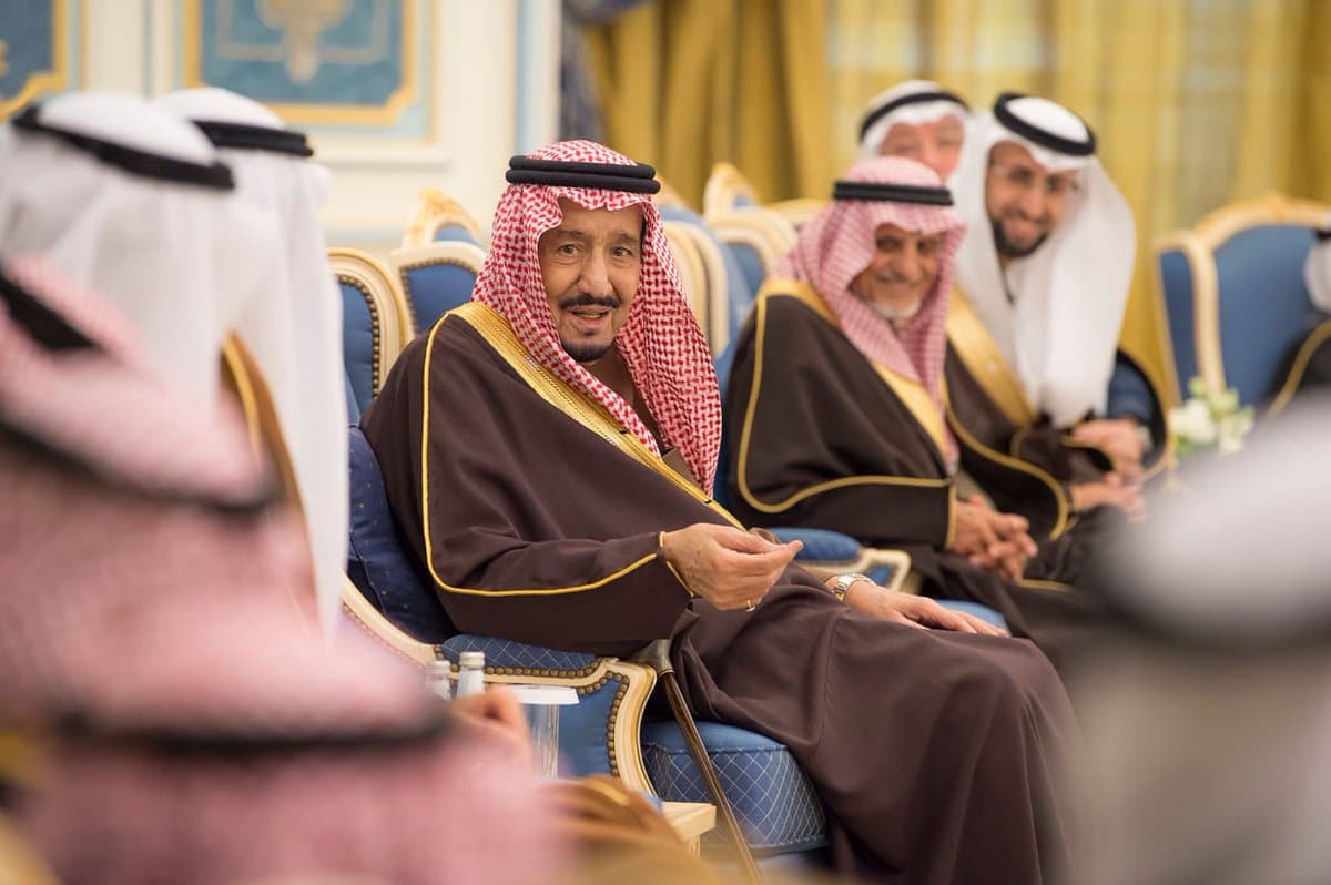 خادم الحرمين يؤكد أهمية تطوير الخدمات الصحية وفق أعلى المعايير