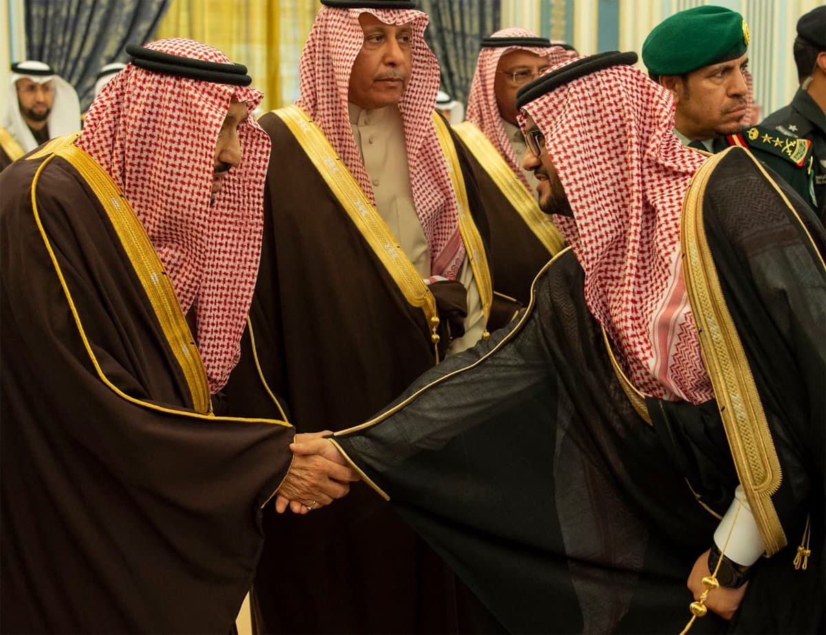 خادم الحرمين يؤكد أهمية تطوير الخدمات الصحية وفق أعلى المعايير
