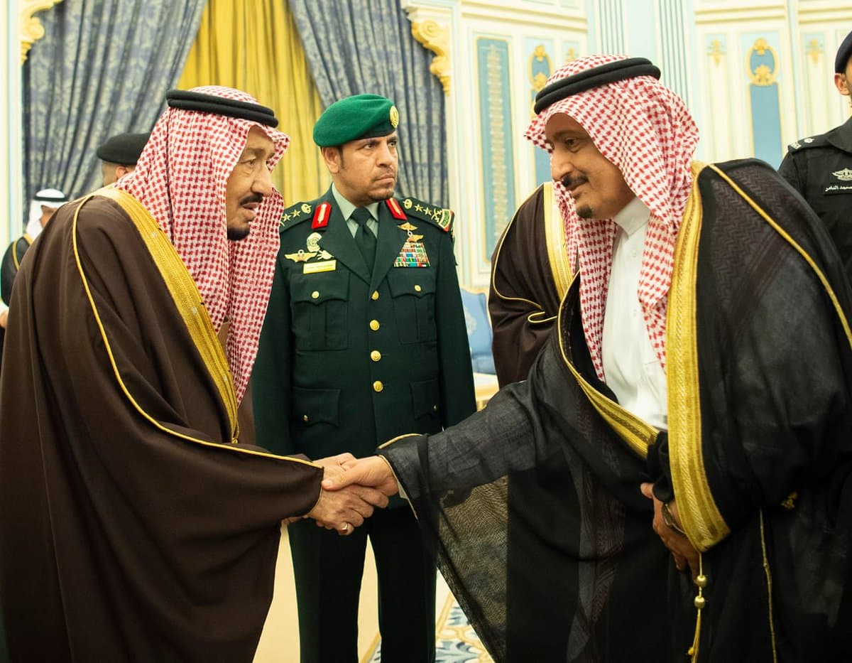 خادم الحرمين ينوه بأهمية جهود الجهات الرقابية في مكافحة الفساد