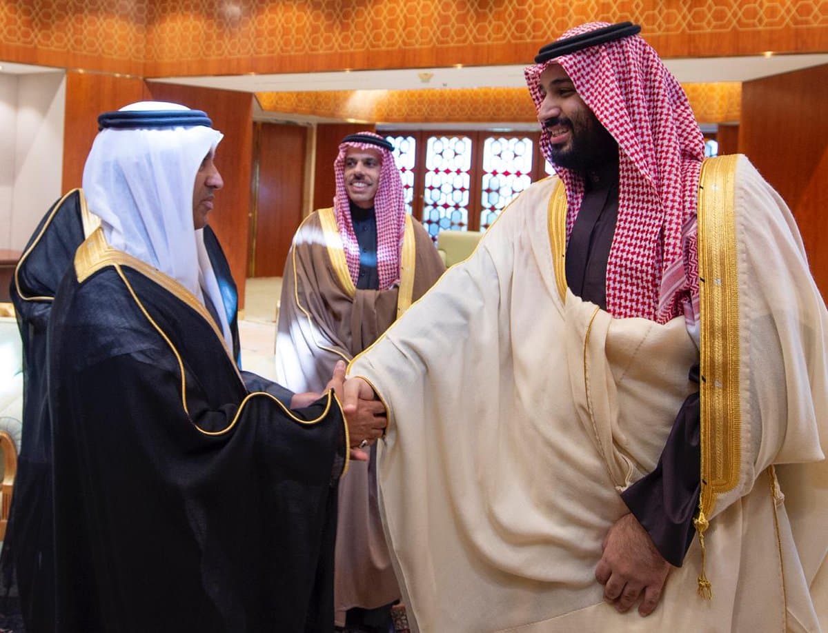 ولي العهد للسفراء الجدد: تعزيز دور المملكة دوليا ضرورة