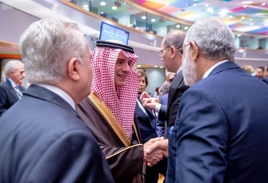 وزير الدولة للشؤون الخارجية يشارك في الاجتماع الوزاري العربي - الأوروبي
