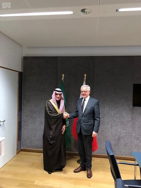 وزير الدولة للشؤون الخارجية يشارك في الاجتماع الوزاري العربي - الأوروبي