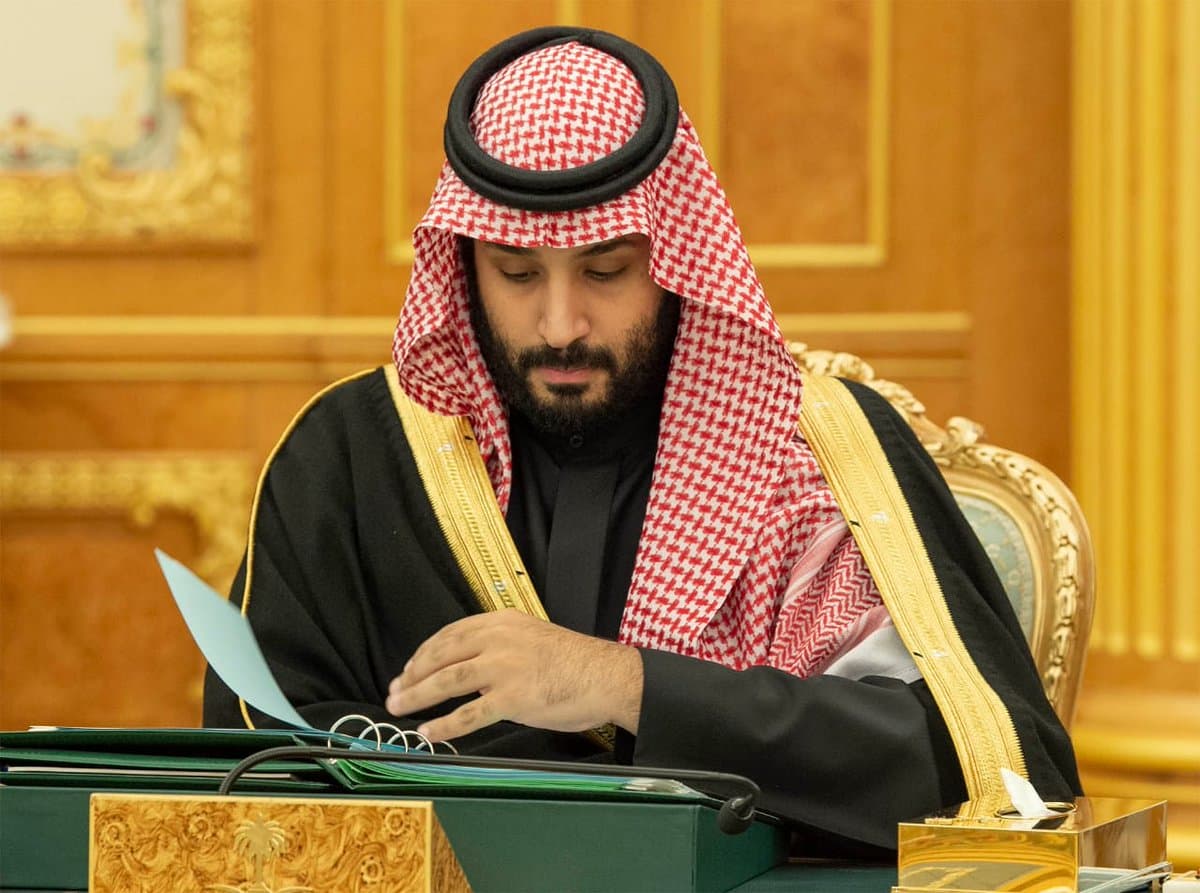 خادم الحرمين : سنردع كل من تسوّل له نفسه التعدي على المال العام