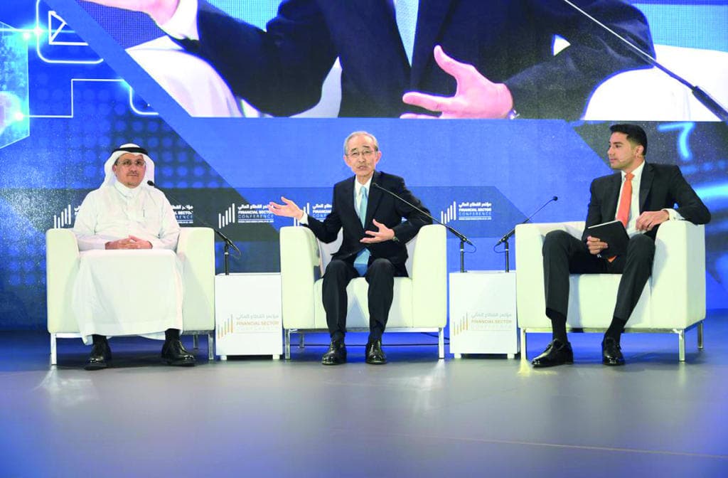 «ساما» لـ"الاقتصادية": ندرس الترخيص لشركتي تأمين أجنبيتين .. و3 مصارف للدخول في السوق