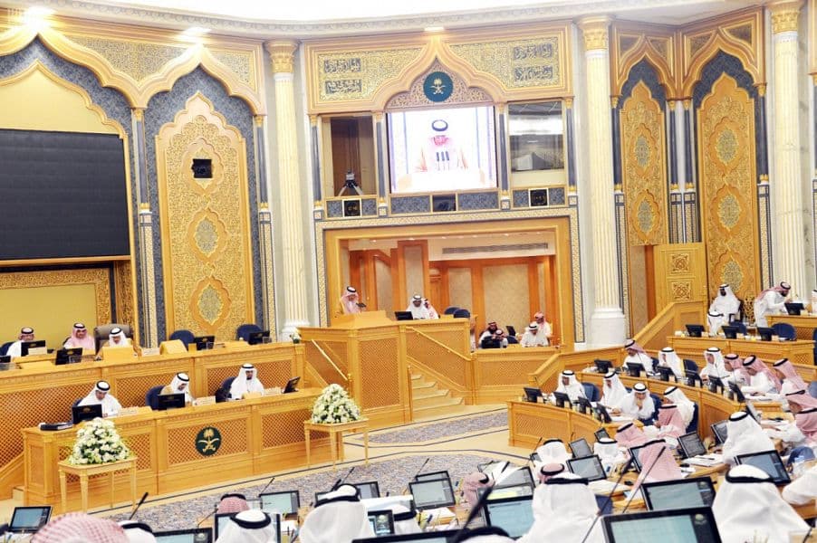 الشورى يطالب الصندوق الصناعي بتسهيل إجراءات الإقراض وتقديم حوافز للمستثمرين في الصناعات الصغيرة