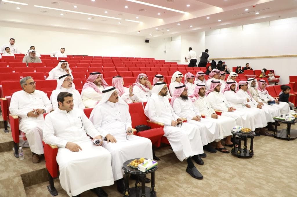 مطوفو حجاج تركيا يدخلون الفرح على 30 من أبناء وبنات الشهداء والمرابطين