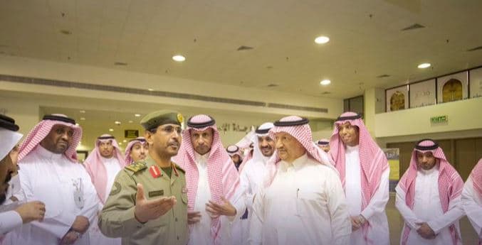 محافظ "هيئة الاتصالات" يتأكد من جاهزية خدمات الاتصالات في ميناء جدة الإسلامي