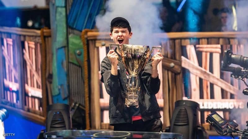 أول بطل في لعبة "فورتنايت" يفوز بـ 3 ملايين دولار