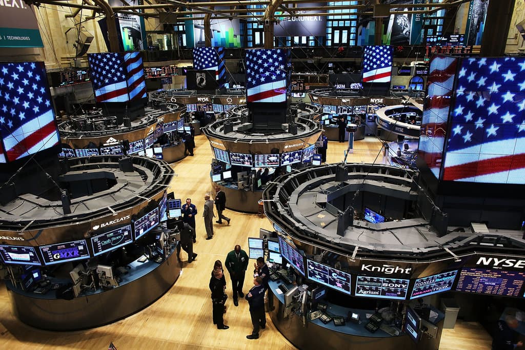 مؤشرات الأسهم الأمريكية تغلق على ارتفاع طفيف