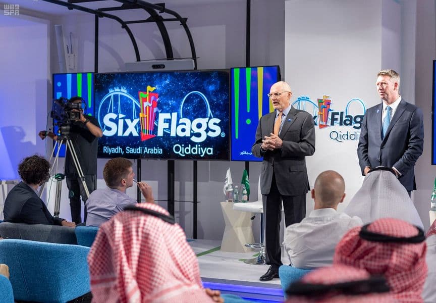 استثمارات «6 فلاجز القدية» الأكبر في العالم .. وبدء البناء خلال أشهر