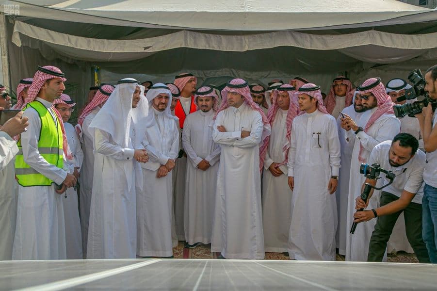 الحقيل يسلم إسكان "ربى جدة".. ويتفقد جاهزية المشاريع السكنية ومخططات الأراضي