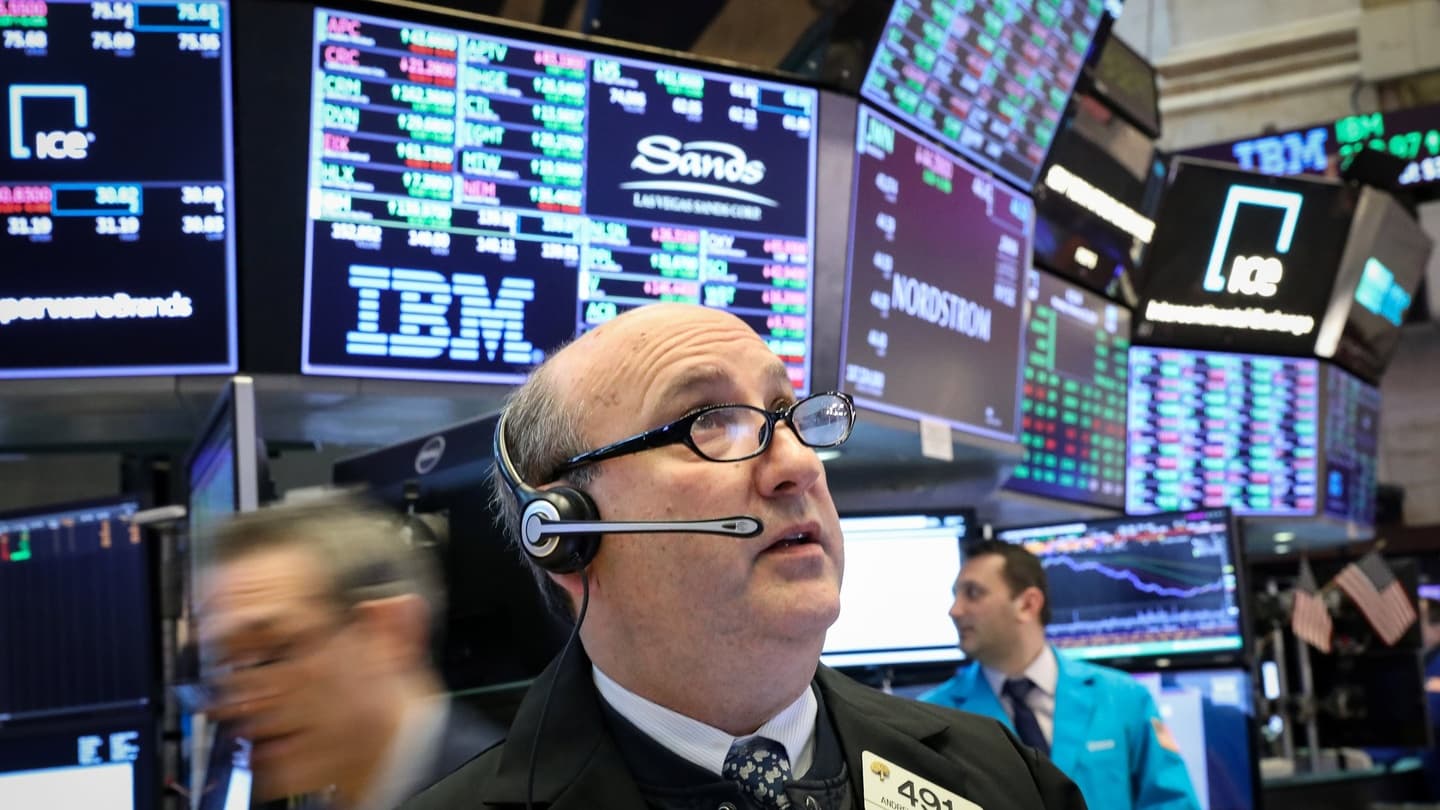 الأسهم الأمريكية تستهل تداولاتها على ارتفاع مع عودة التفاؤل بشأن التجارة