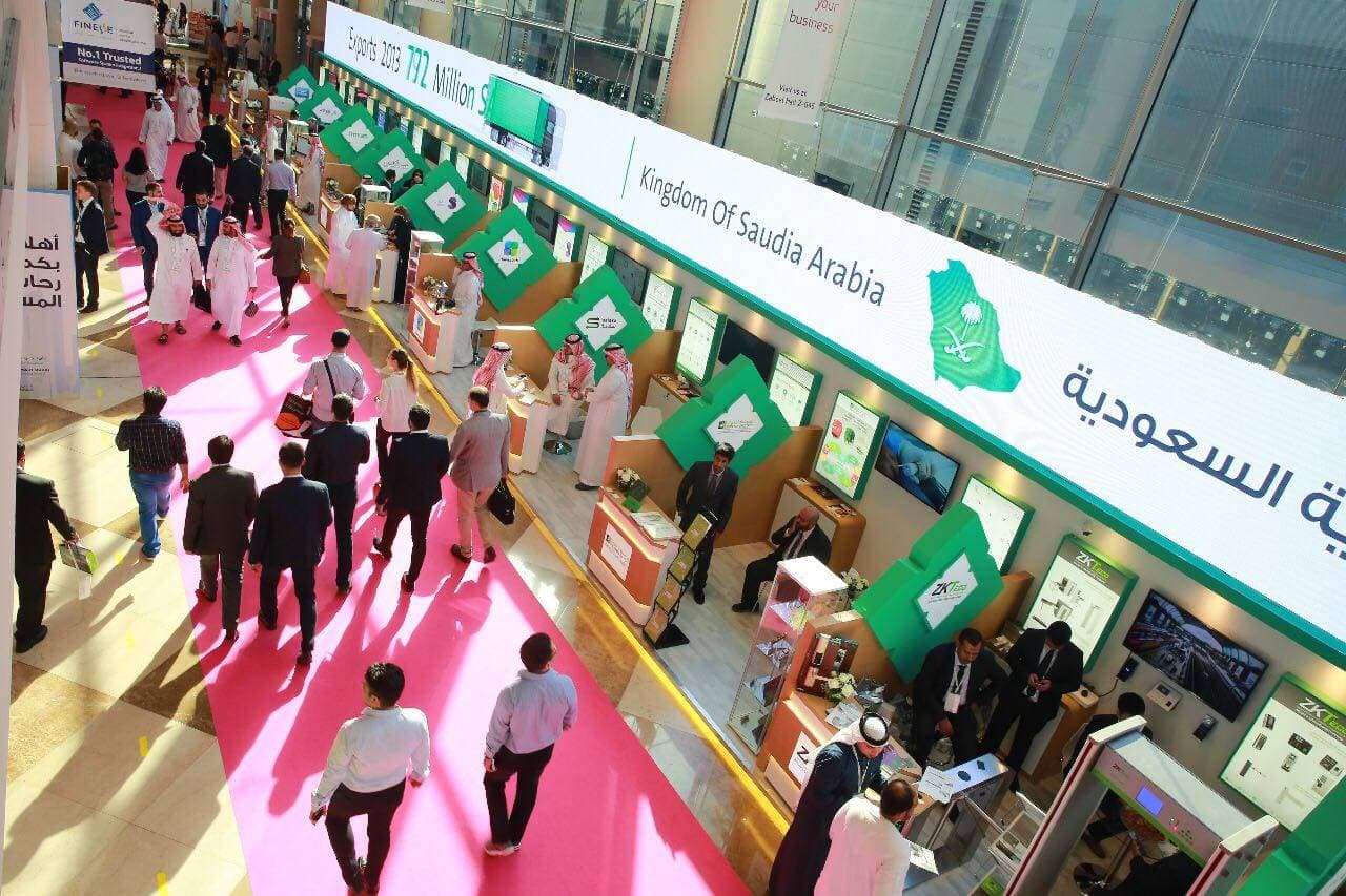 40 في المائة من الشركات المعتمد تمويلها عبر مبادرة تعزيز تمويل الصادرات كانت لمنشآت صغيرة ومتوسطة.