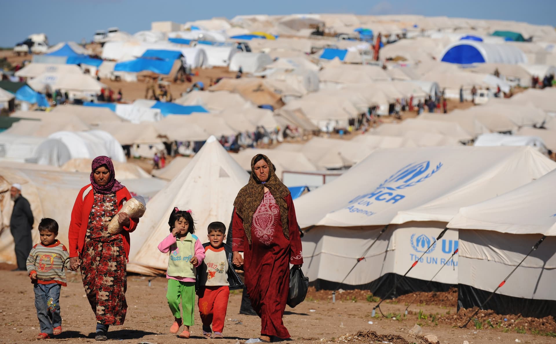 النازحون داخليا في العالم يتخطون الـ 50 مليونا