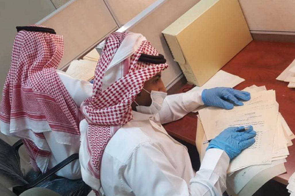 تلقى المخطوطات من "الدارة" عناية فائقة.